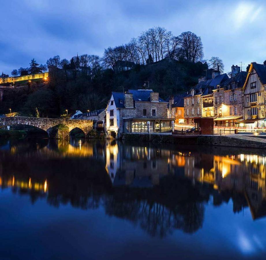 Ker Jerome - Traditional Stone Breton Cottage Near To Dinan Trelivan Esterno foto